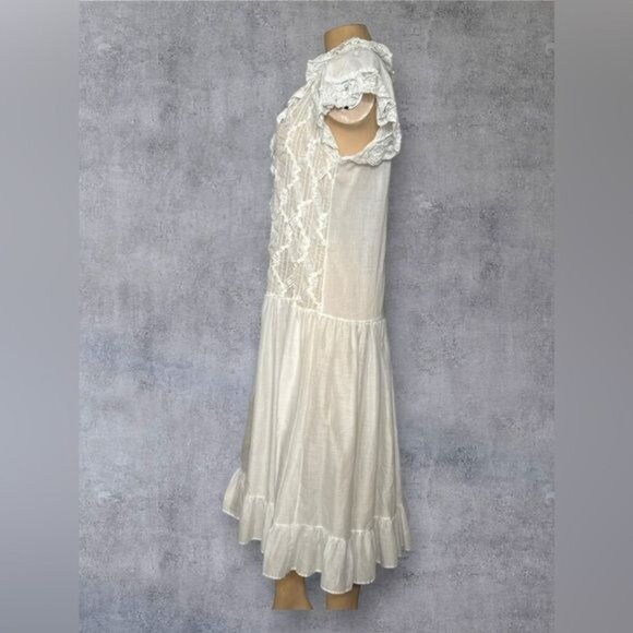 Vintage Gilligan & O’Malley White Lace Gown Dress - Romantic Bridal - Picture 3 of 8